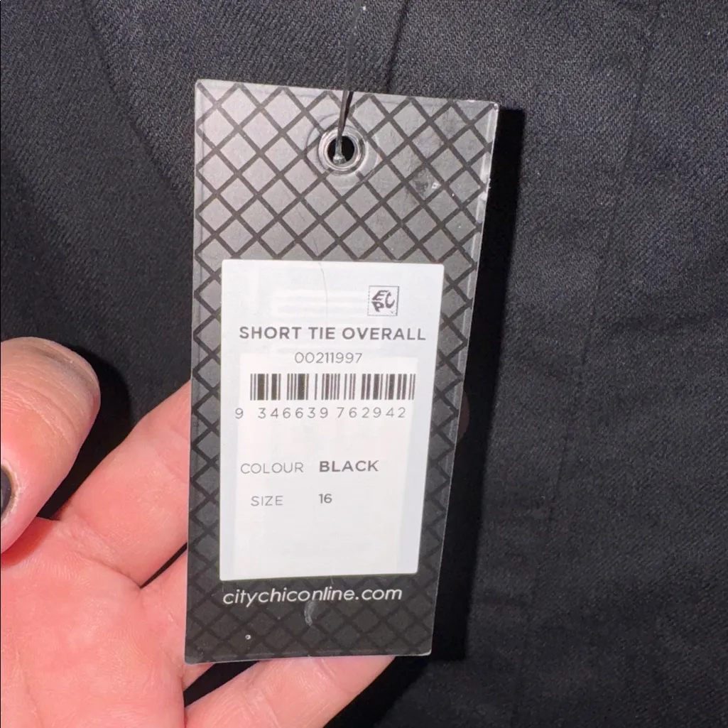 City chic overalls short romper adjustable ties 16 NEW black pockets - Image 5