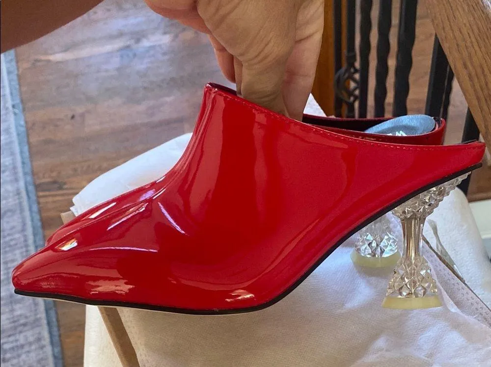 Chic Red Patent Leather Mules size EU 37 kitten heel pointed toe holiday - Image 4