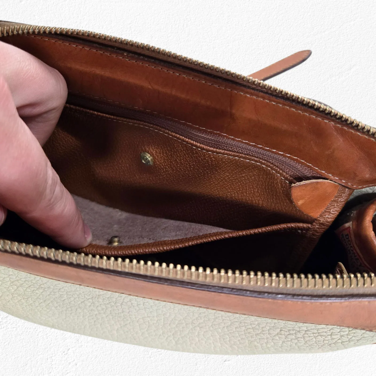 80s Vintage Dooney and Bourke Pebbled Leather USA Made All Weather Satchel Purse - Image 11