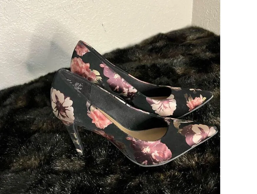 Christian Siriano Floral Patterned Heels - Image 2