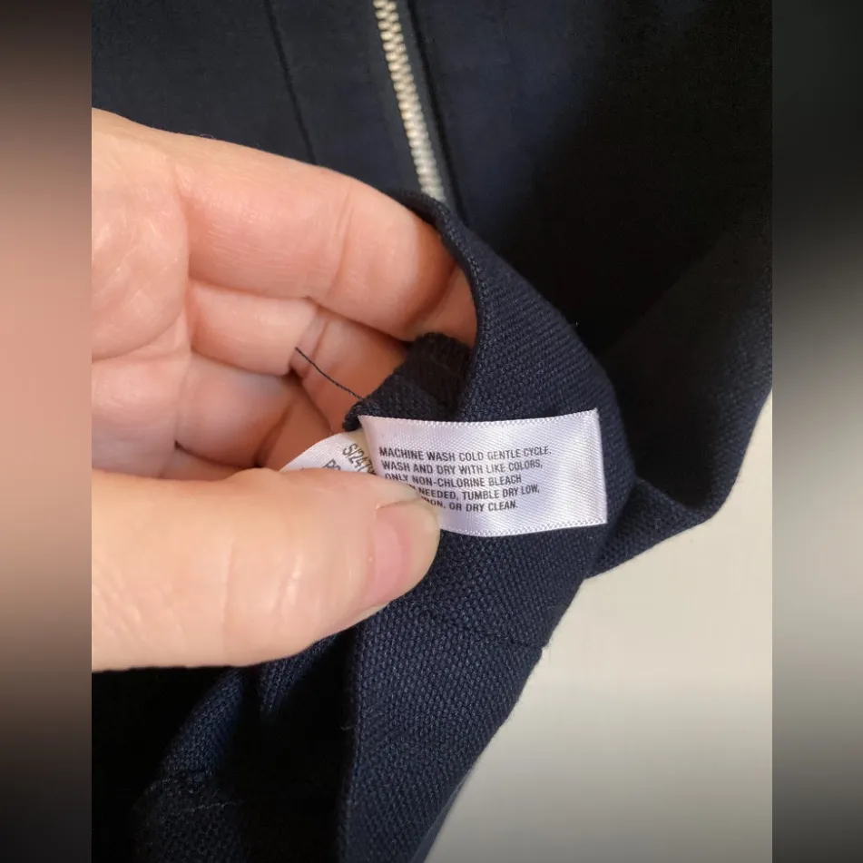 Gap Black Zipper Mini Skirt - Image 4