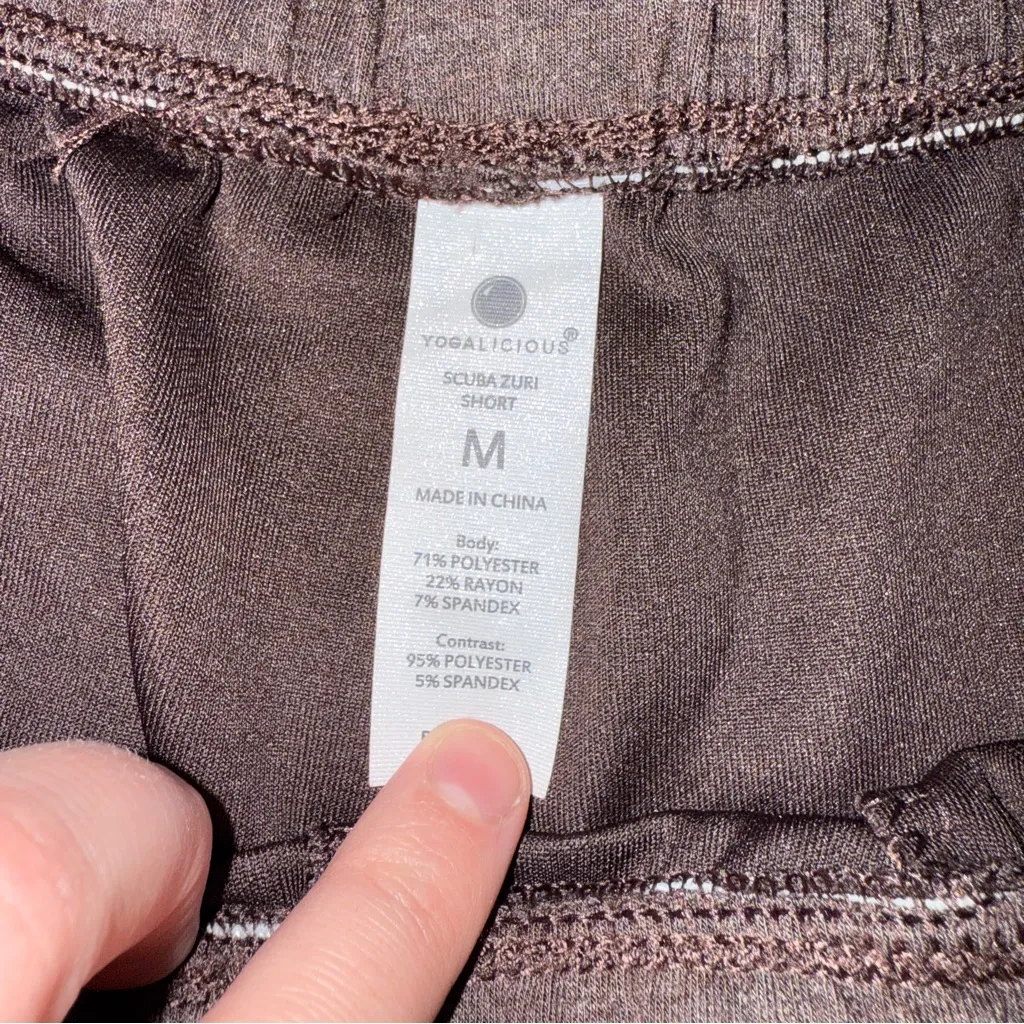 Yogalicious Brown Stretch Waist Scuba Zuri Comfort Athletic Shorts Sz‎ M - Image 4