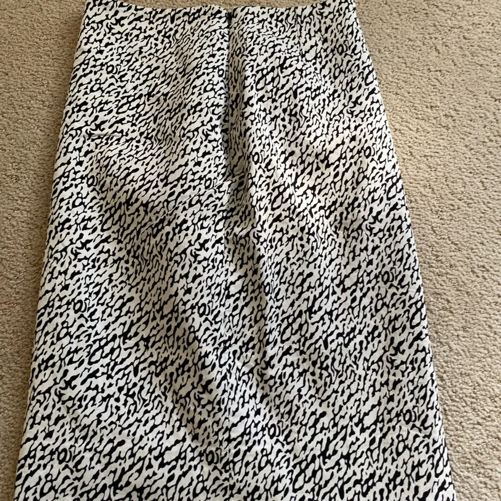 Authentic Diane Von Furstenburg Blythe Snakewave jacquard skirt - Image 6