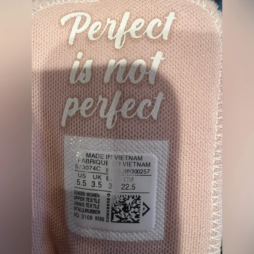 Converse Women's Cream Fleece High-Tops - Image 2