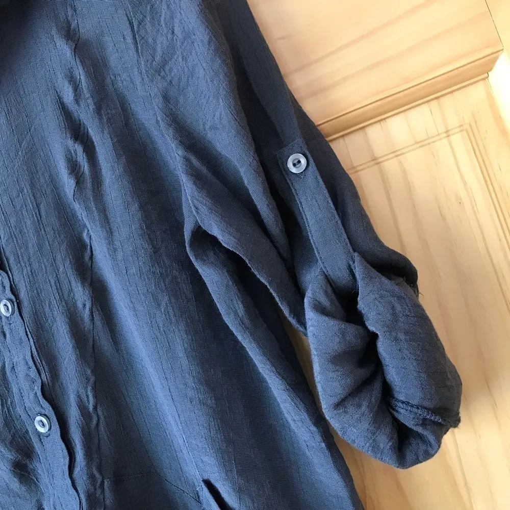 LOVE Stitch tunic top with roll tab sleeves size medium - Image 5