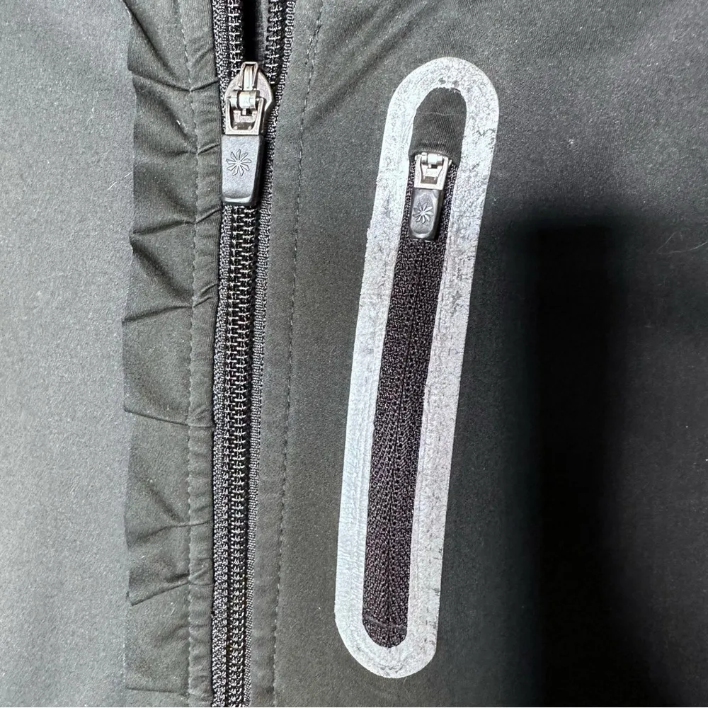 Athleta Black Prevail Ruffle Front Full Zip Running Jacket Size Large - Image 6