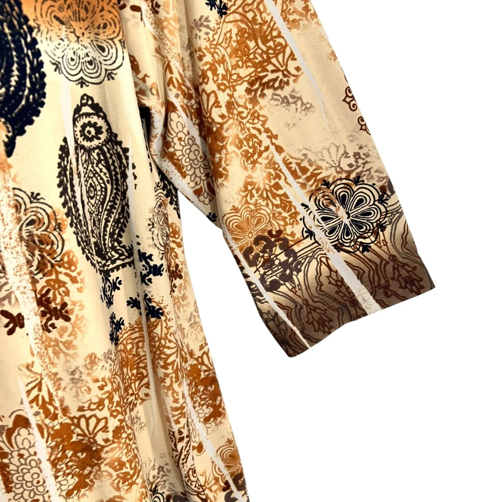 Susan Graver Paisley Liquid Knit Top Brown 1X‎ - Image 5