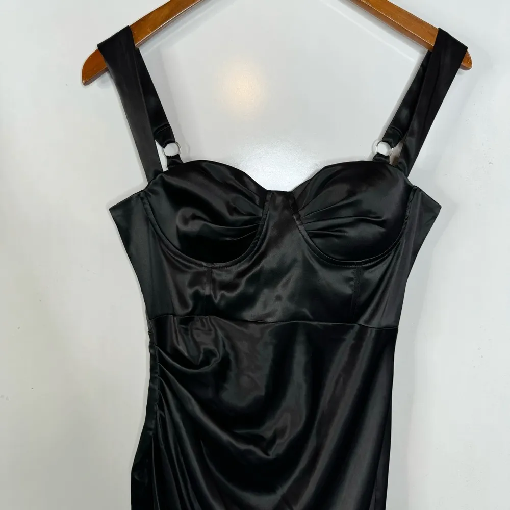 Leau NWT Halo Black Mini Dress Size Medium - Image 4