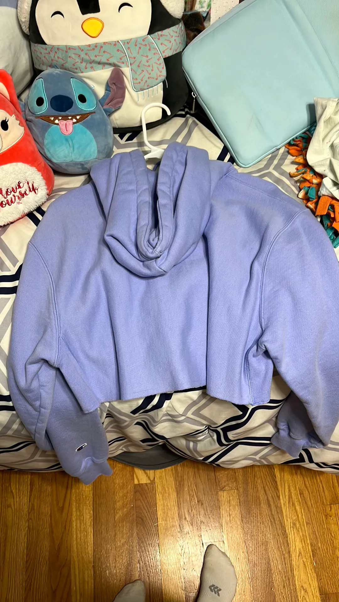 Cropped Sweatshirt - Image 5