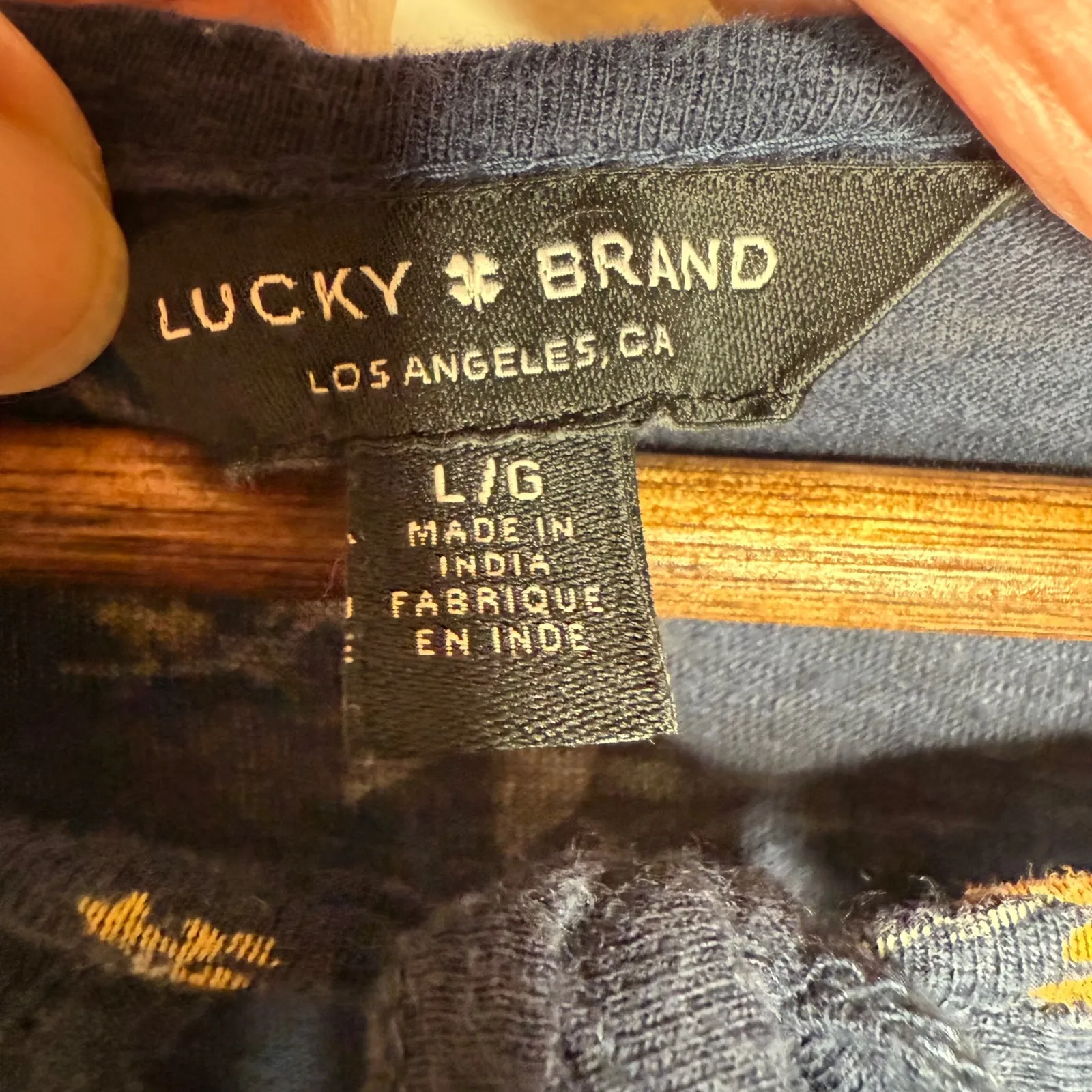 Lucky Brand Womens Floral Print Split‎ Neck Top Navy yellow Sz L - Image 5