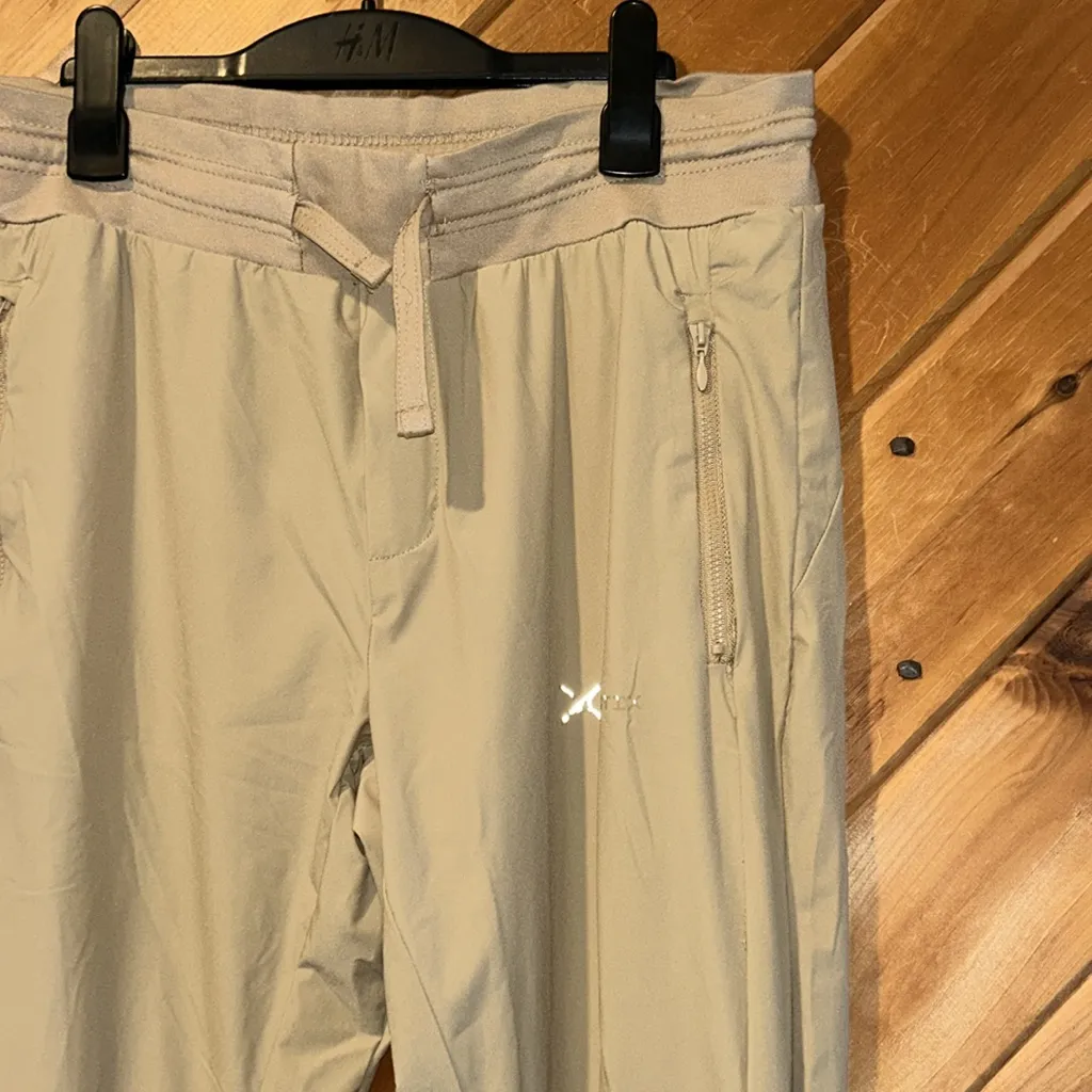 Arctix  women’s wander tech lightweight jogger pants - Image 4