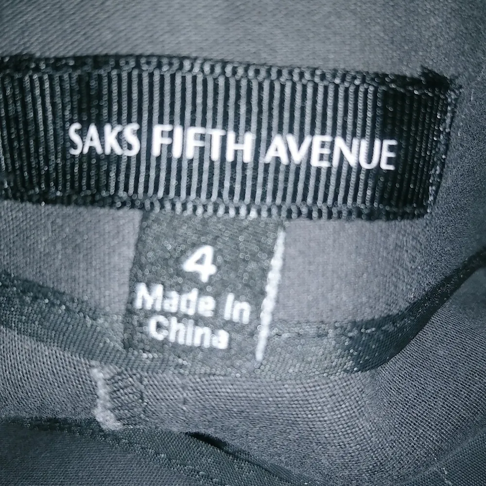 Saks Fifth Avenue 4 27x30 Seamed Ponte Knit Ankle Pants in Dark Gray - Image 7