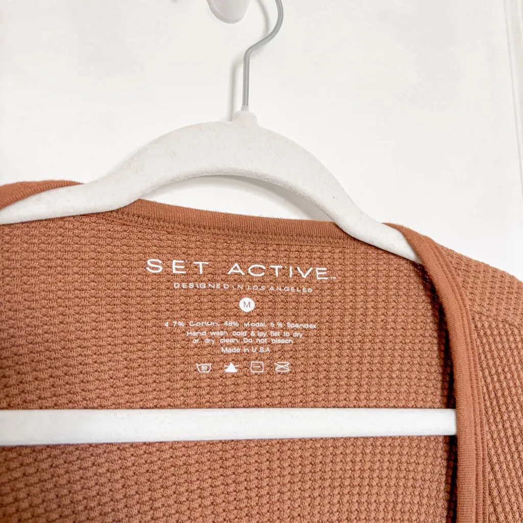 Set Active Waffle Knit Wrap Top Wide Leg Pants - Image 3