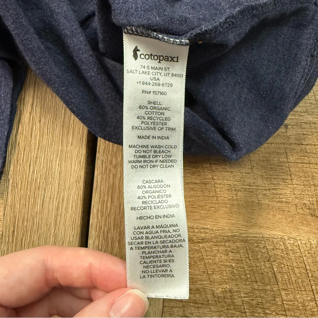 Cotopaxi Women’s Electric Llama T-Shirt in Navy Size XS Organic Cotton Blend - Image 7