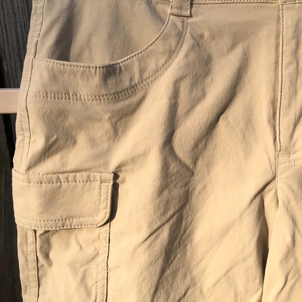 Eddie Bauer Ladies' 4” Summer Trail Stretch Beige Cargo Shorts 4 - Image 4