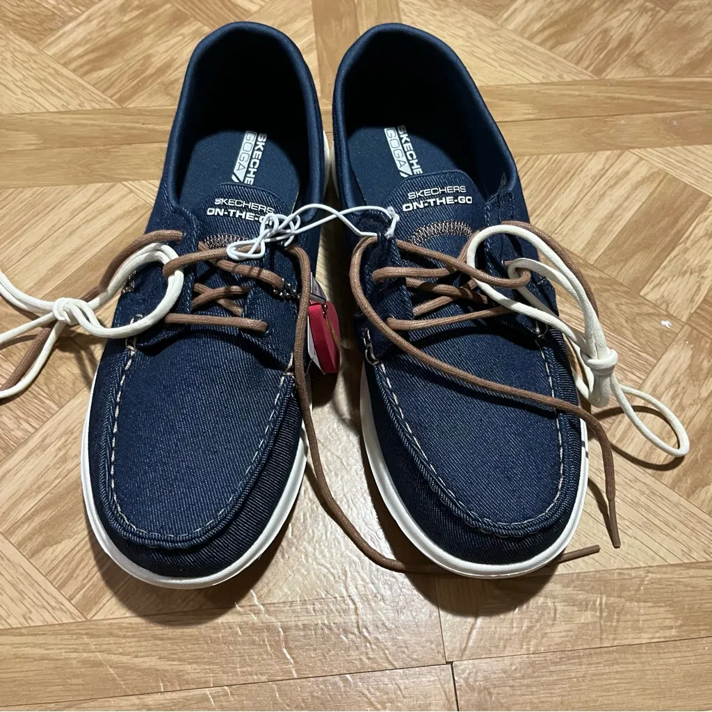 SKECHERS Go Walk Lite Isla Boat Women's Shoes Navy Blue Slip On size  10 NWT - Image 2