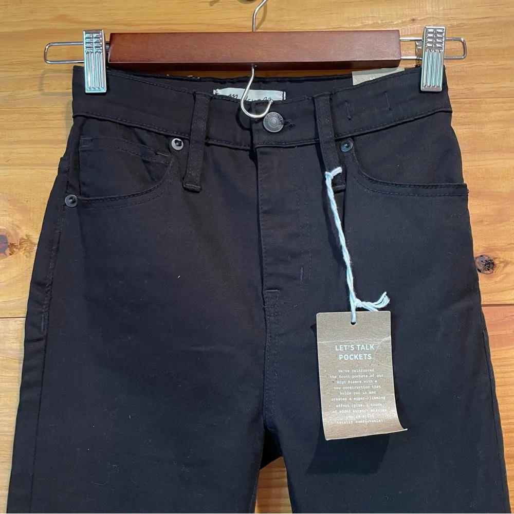 Curvy High Rise Skinny Jeans in Carbondale Wash Black 23 NWT - Image 4