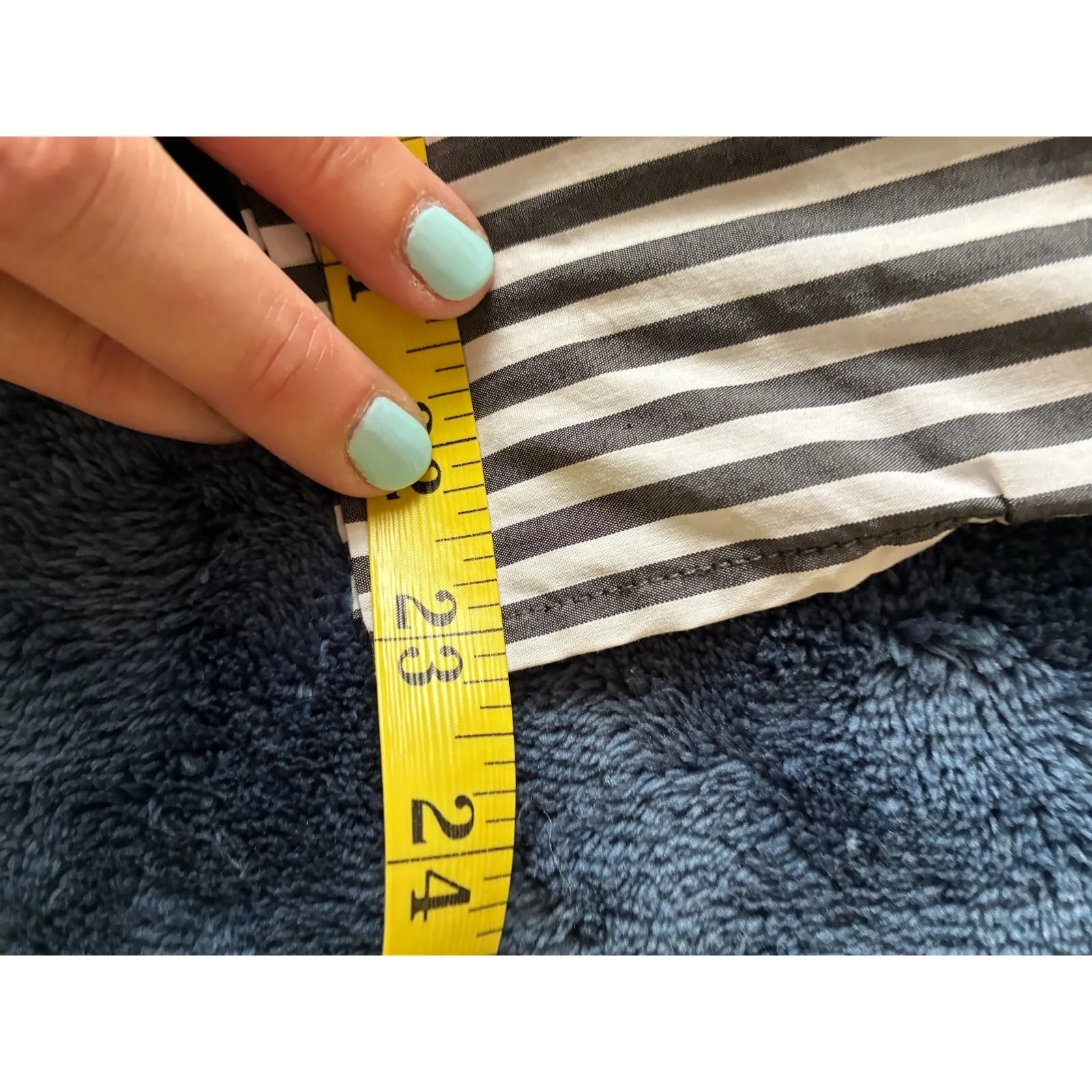 Mellowday Off the shoulder blouse‎ Size Medium (J3) - Image 9