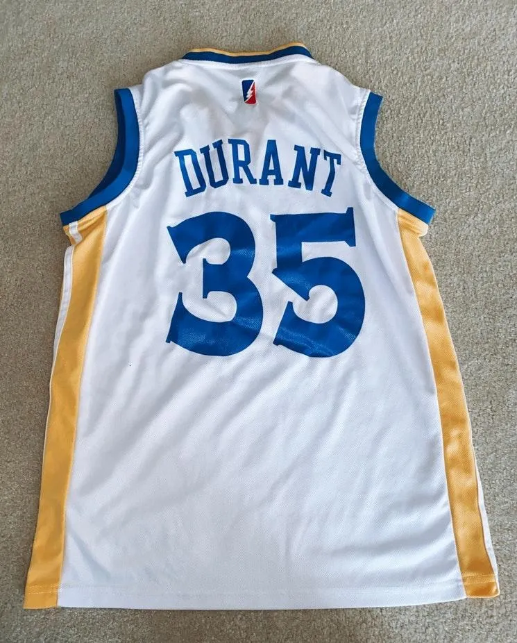 Basketball Jersey White Size M - Image 2