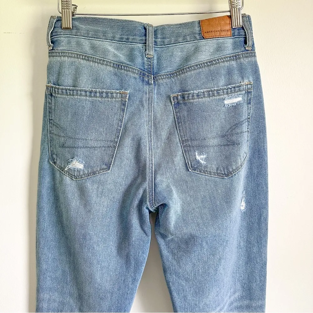 BLUE DISTRESSED MOM JEANS MEDIUM WASH sz 2 - Image 11