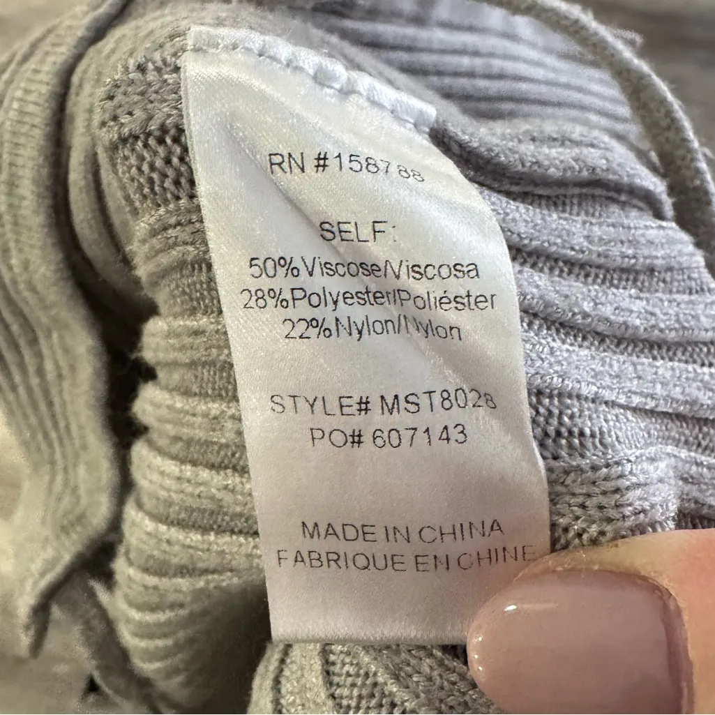 Mable front Tie Top Cardigan Large‎ Gray - Image 5