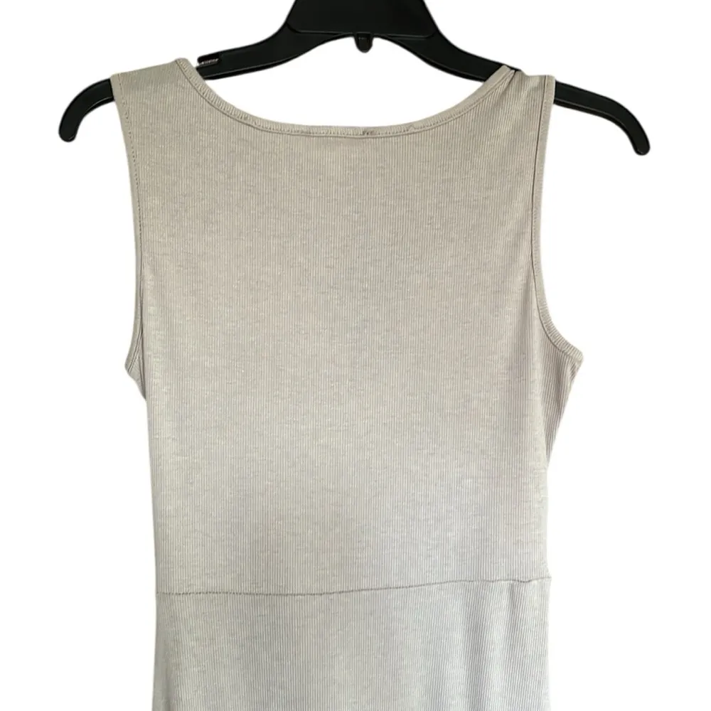 𝒥ℯ𝓈𝓈𝒾𝒸𝒶 𝒮𝒾𝓂𝓅𝓈ℴ𝓃 𝒯𝒶𝓃 Sleeveless Wrap Dress size medium - Image 7