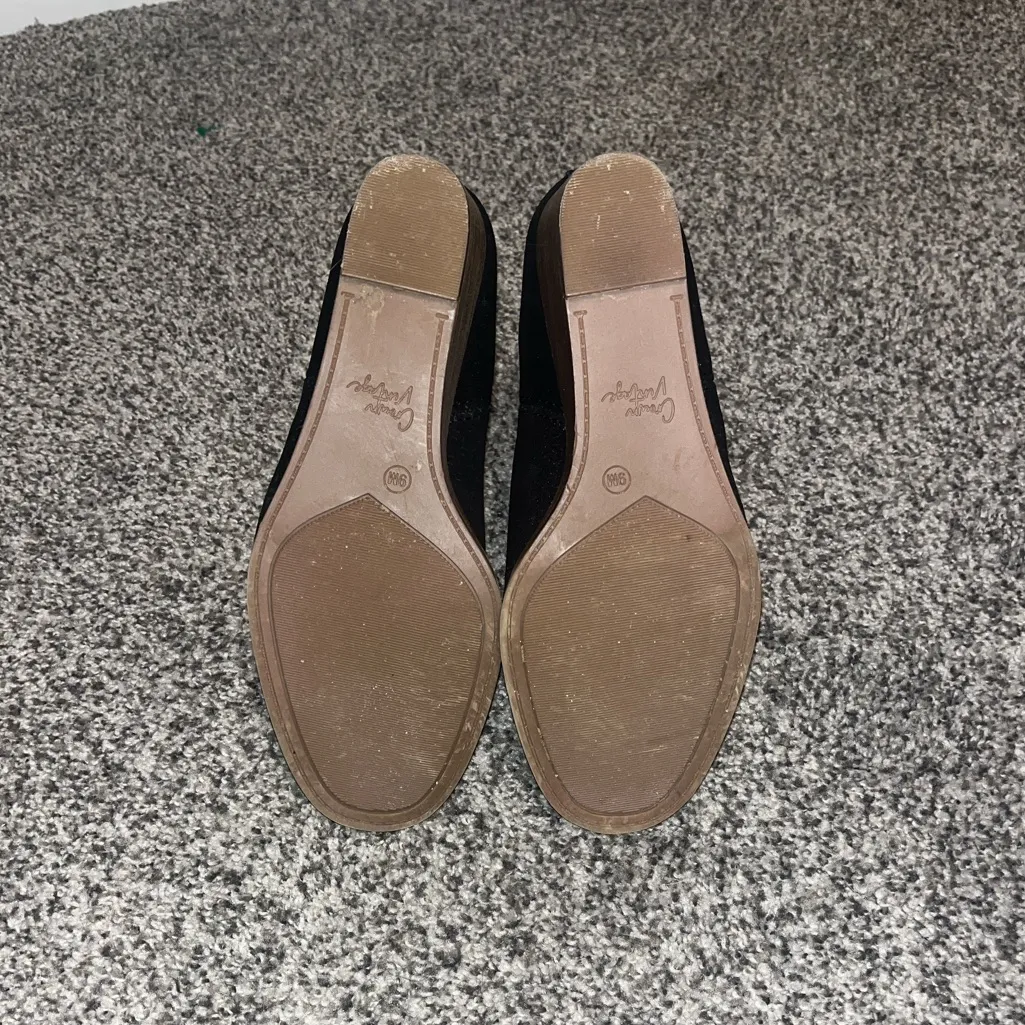 Crown Vintage Black Suede Wedge Boots Size 9 - Image 5