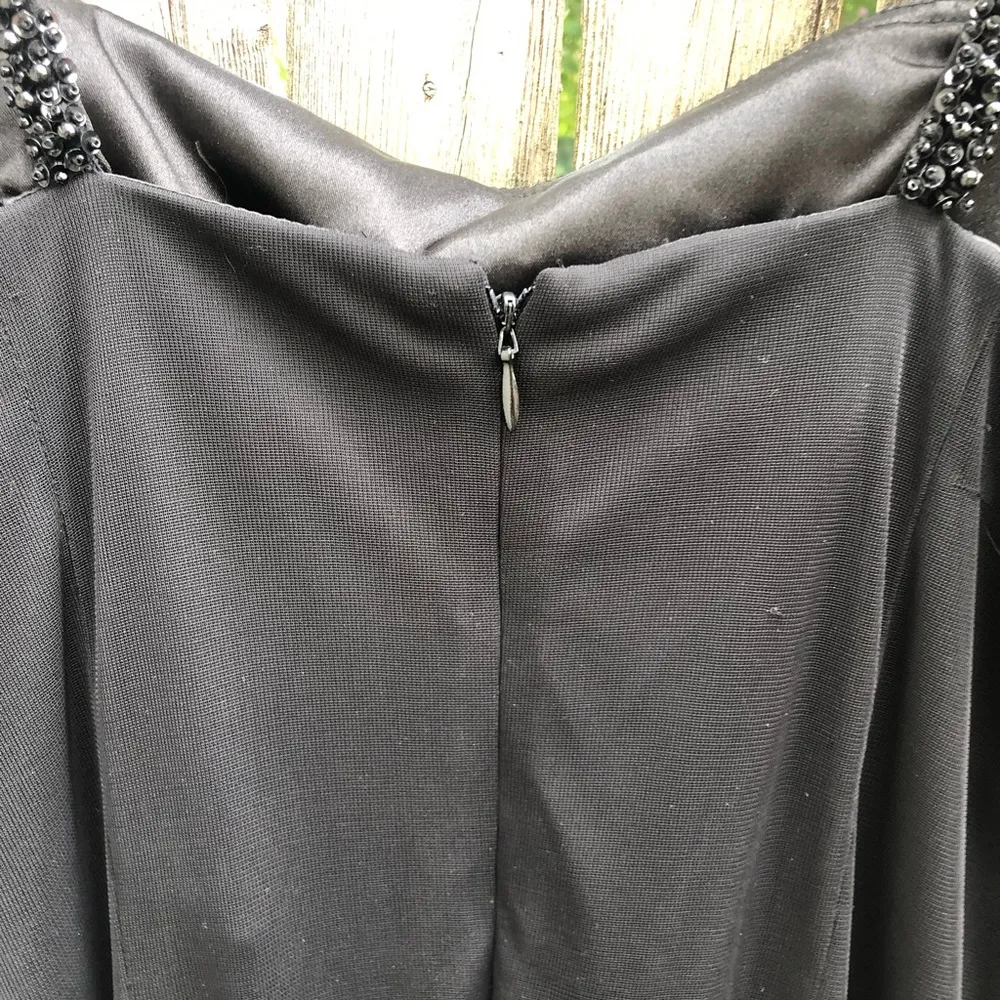 ALEX EVENINGS Y2K BEADED BLACK GOWN - Image 3