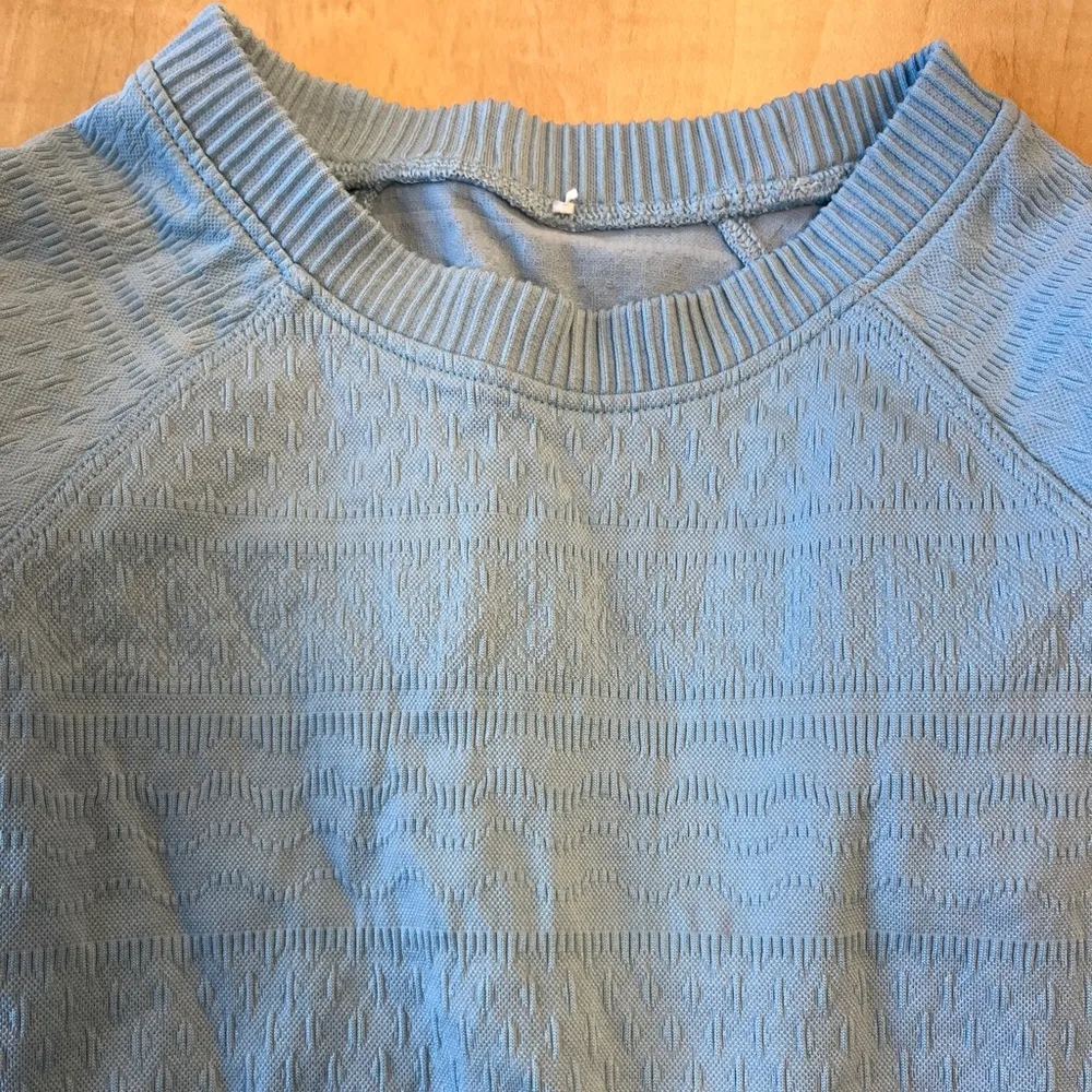 LULULEMON Rest Less Blue Haze Long Sleeve Texhnical Layer Sz 2 - Image 10