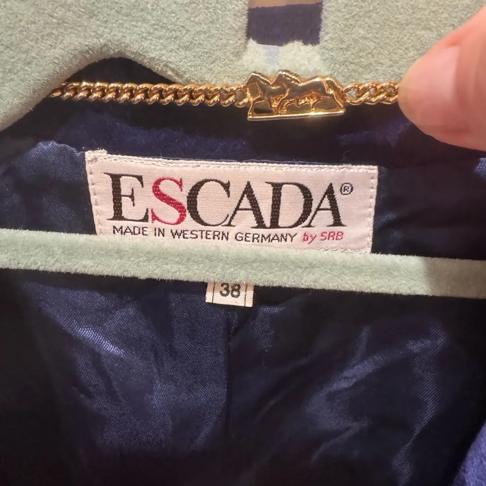 VINTAGE Escada Blue‎ Velvet Blazer Beaded Sz 38 Made in West Germany Blue - Image 10