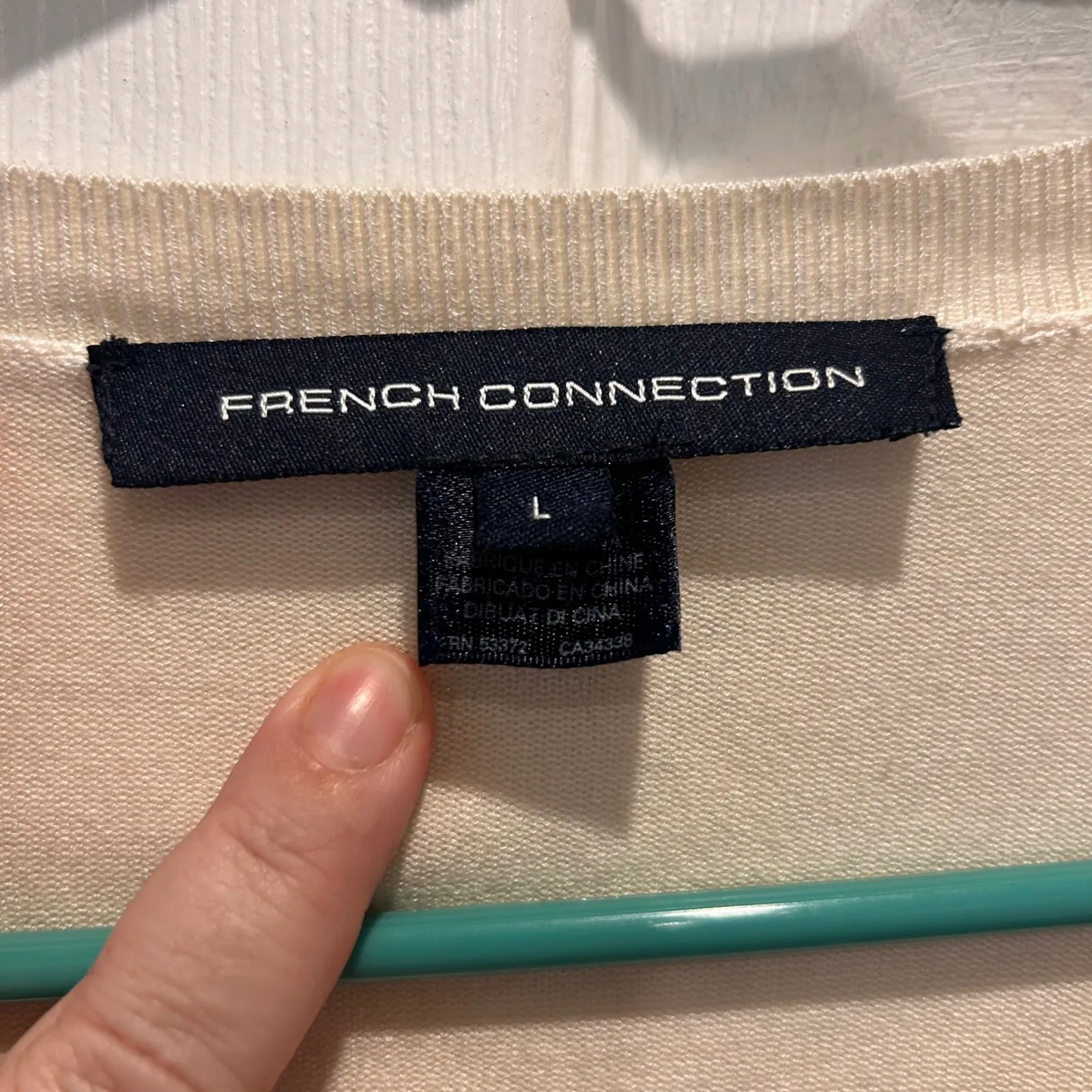 French Connection Sweater Womens L Color Block Beige Black‎ Long Sleeve Knit - Image 3