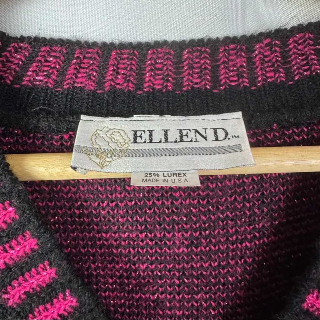 Vintage Ellen D Black & Hot Pink Knit V - Image 4