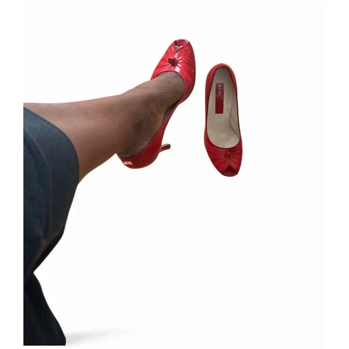 Marc Jacobs Red Patent Leather Peep Toe Bow Stiletto Heels Women's Shoes - Image 3