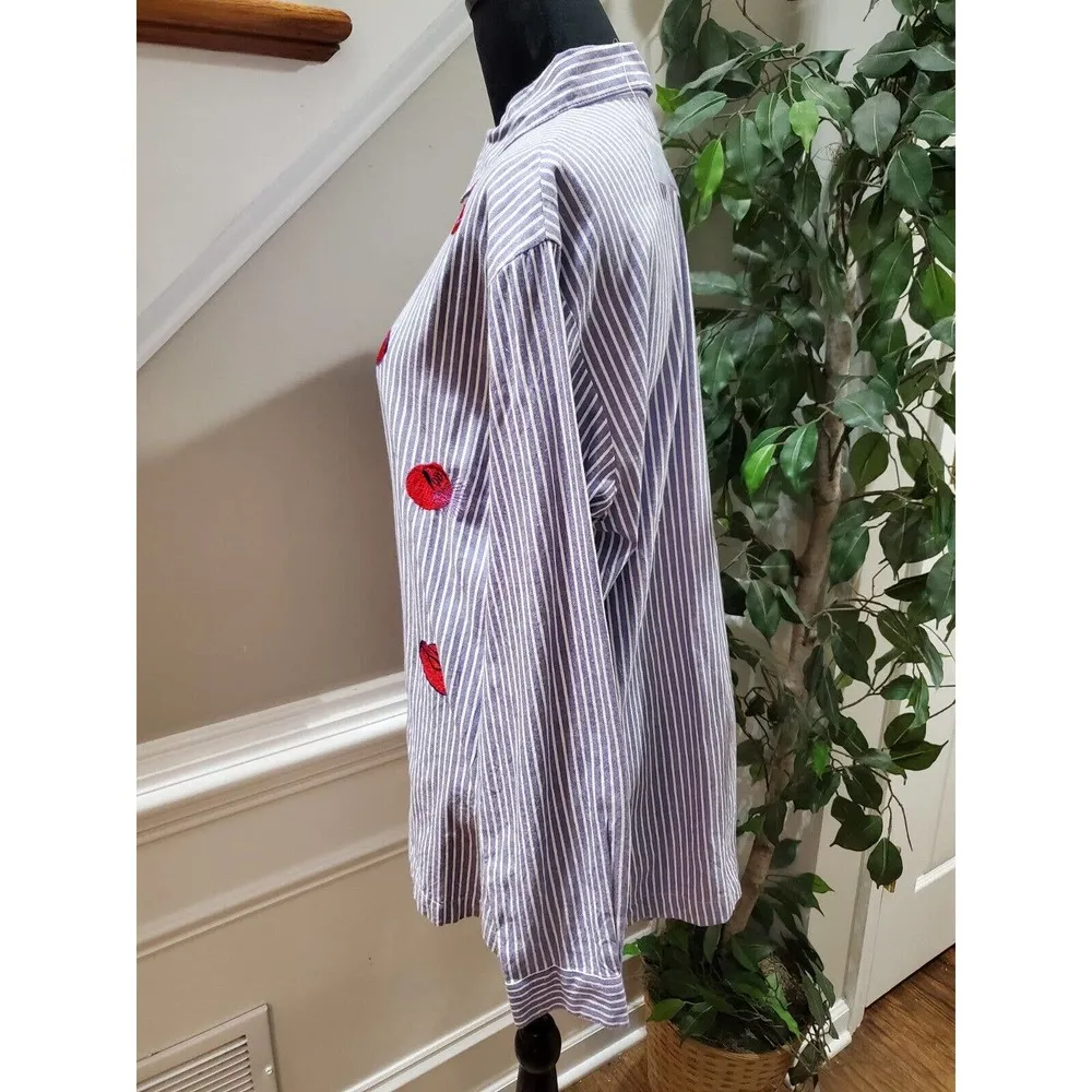 Vintage Willow Ridge Red Hat Society Embroidered Button - Image 7