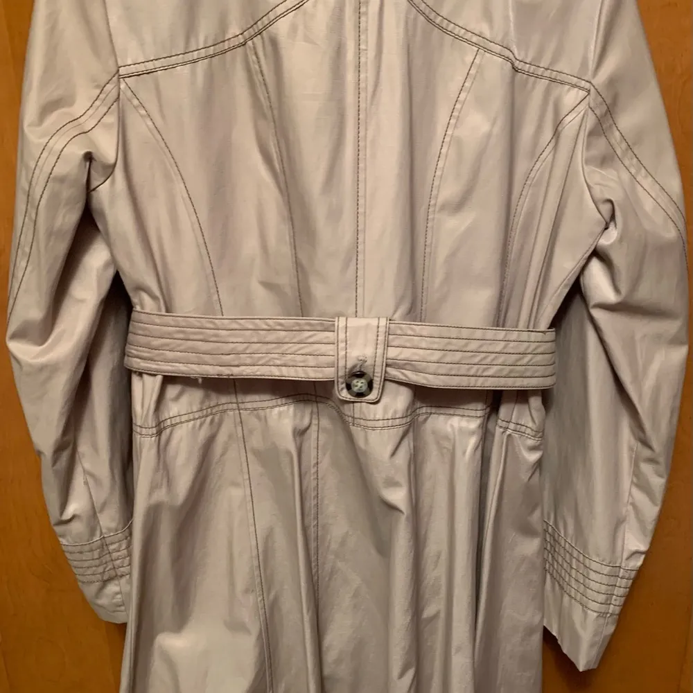Laundry by Shelli Segal Jackets & Coats | Beige Trench Coat| Color... Sz L - Image 2