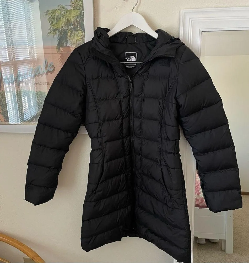 The North Face Gotham Parka II Puffer Coat - Image 2