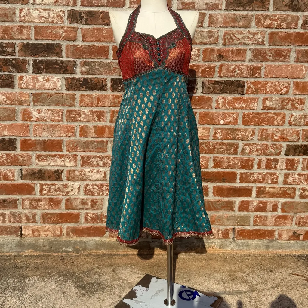 AAMOOZE Vibrant, Colorful Teal and Red Indian Dress for Bridal Party / 0/2 / EUC Blue Size 36 - Image 2