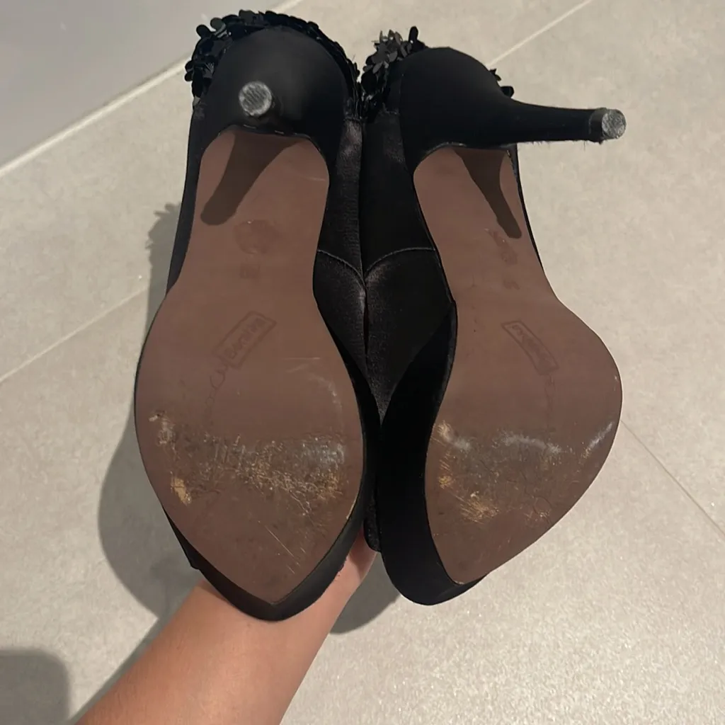 Bershka women size 36 satin black and sequin heels open toe shoes platform Y2K - Image 7