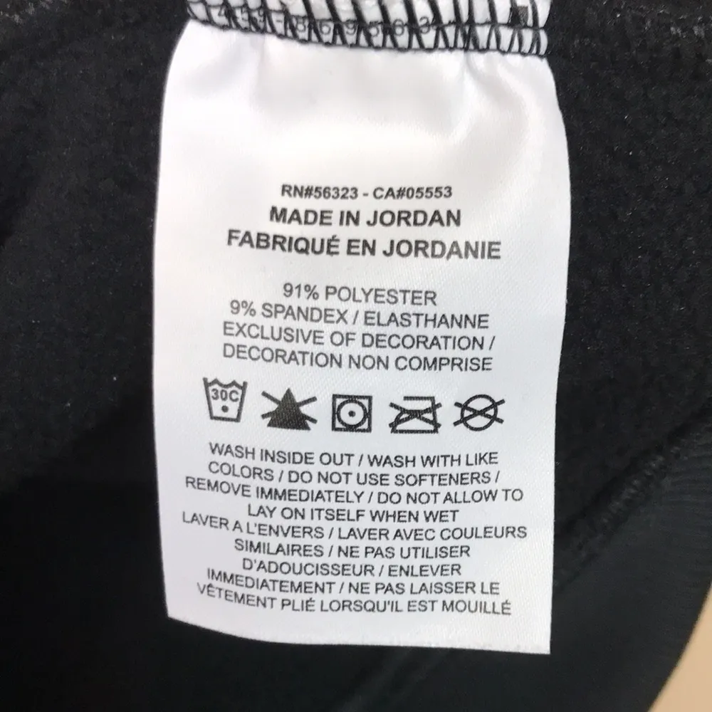 Nike ThermaFit Women’s Color Block Logo Graphic Print Fleece Lined Hoodie - Image 9