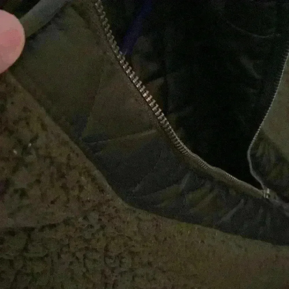 Abercrombie & Fitch women’s army green  fleece zip up winter jacket; size XS - Image 3