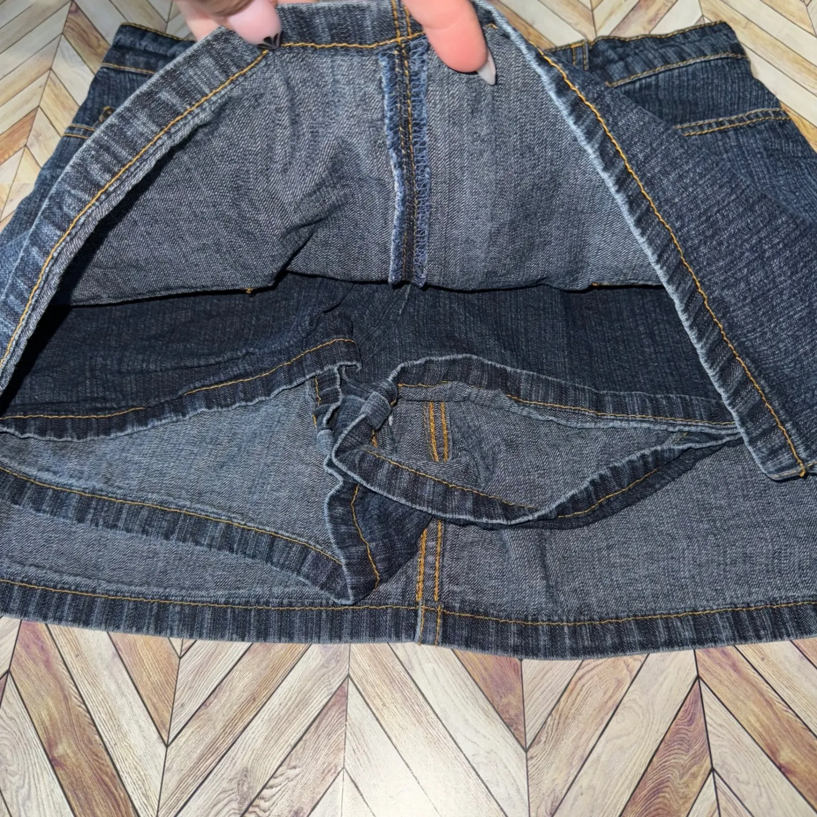 Jordache Denim Mini Skort Jrs 9/10 Lo Rise Lace Up Front Dark Wash Y2K Bratz - Image 3