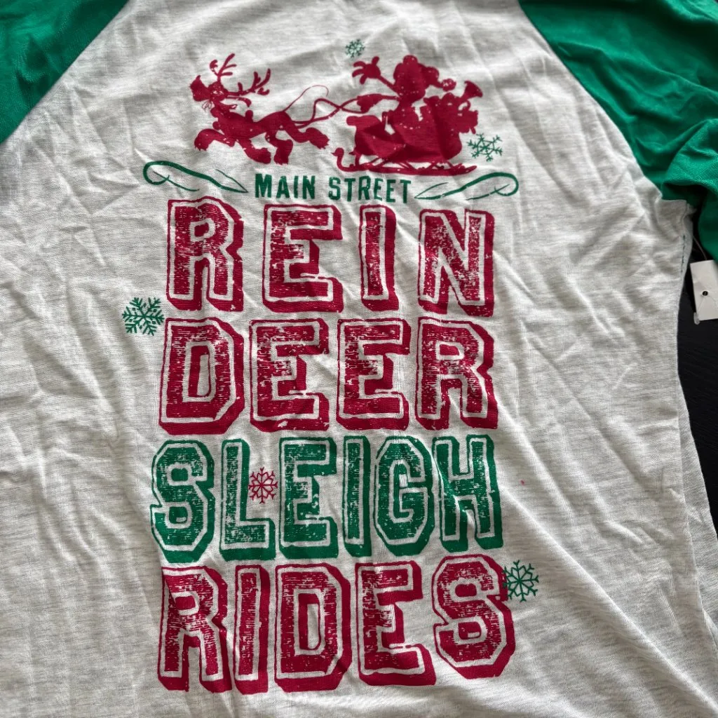 Disney Parks Christmas / Holiday Shirt with 3/4 Sleeves Size X-Small NWT - Image 6