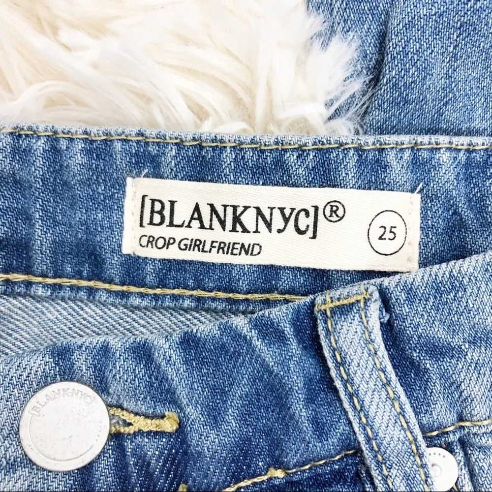 Blank NYC Distressed Studded Cropped Jeans Size 25 - Image 4