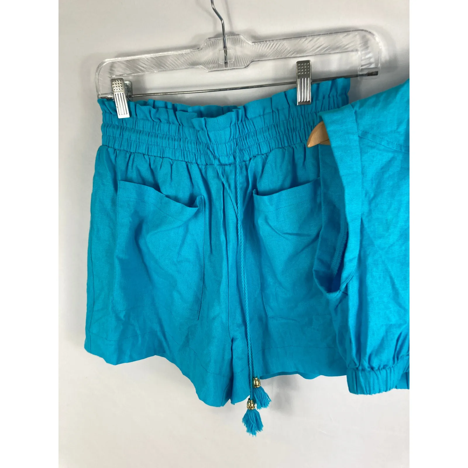 7 for All Mankind Linen Blend Blue Shorts and Button Up Crop top Set XS - Image 3