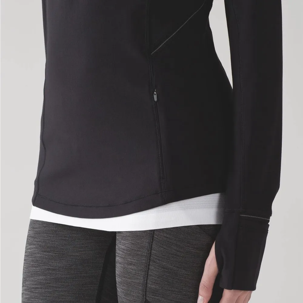 Lululemon Fresh Tracks 1/2 Zip Pullover Black Size 6 - Image 2