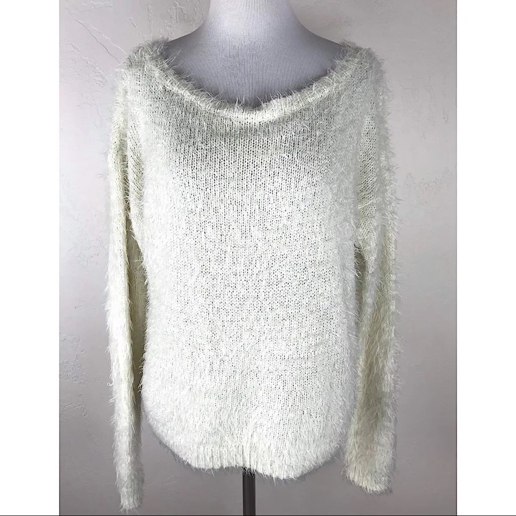 Missguided Furry Soft Pullover sweater cream small - Image 2