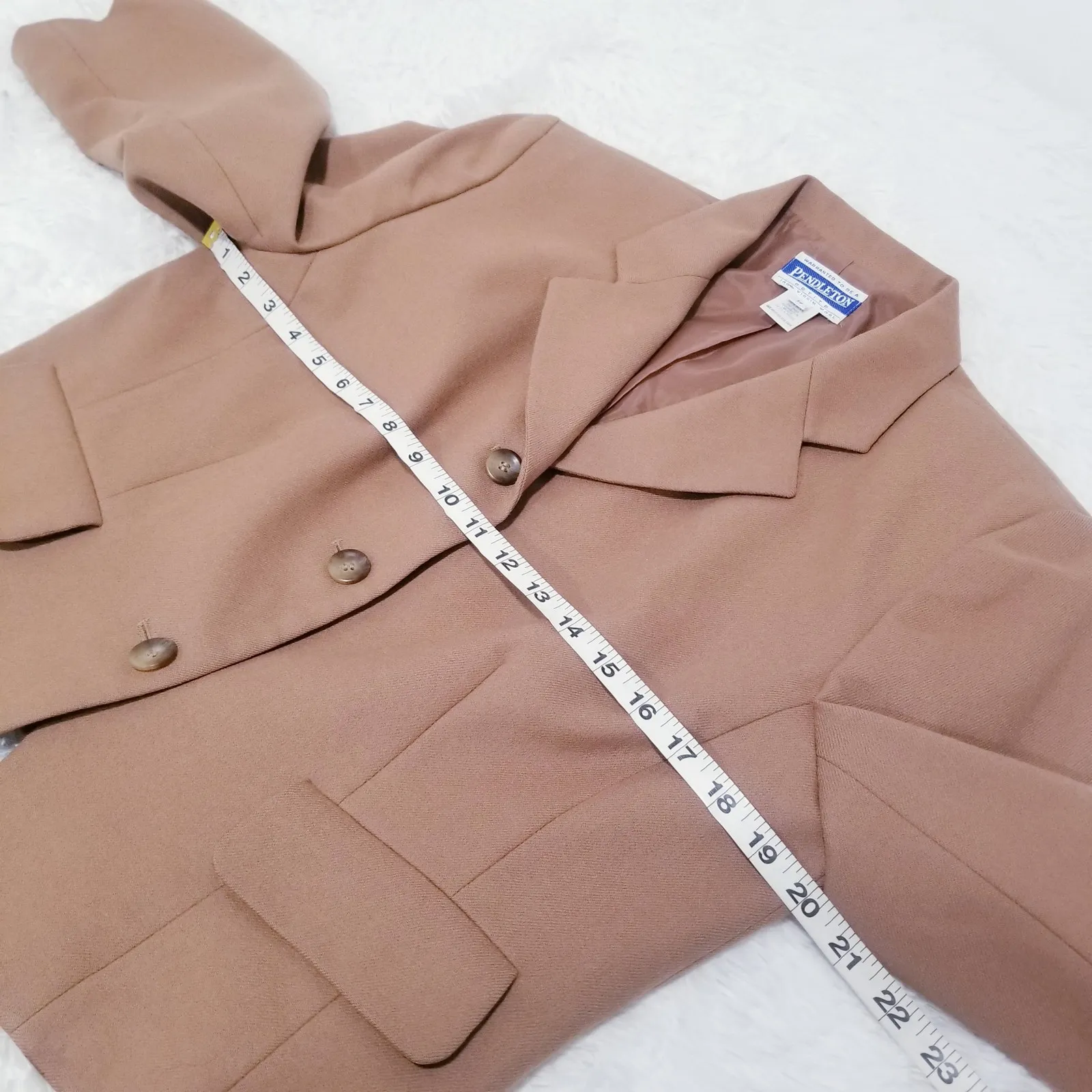 Pendleton 100% Virgin Wool 3-Button Blazer Flap Pockets - Image 5