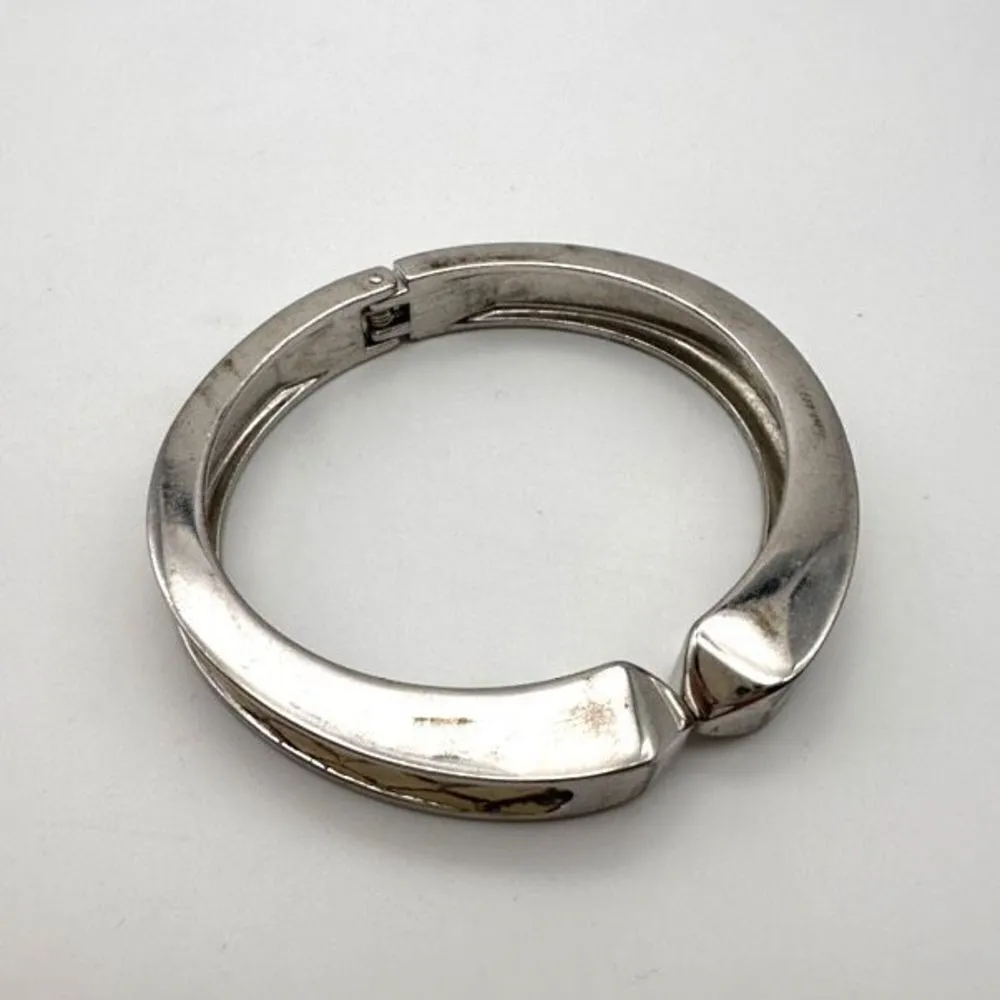 Stella & Dot Emerson‎ Clamper Bangle Bracelet Snakeskin Silver Tone Statement - Image 2