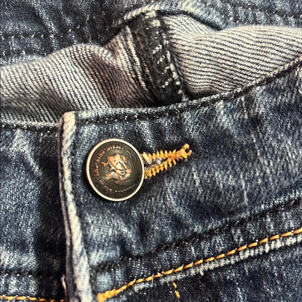 Diesel Y2K Matic Low rise Italian made  Denim Jeans - Image 6