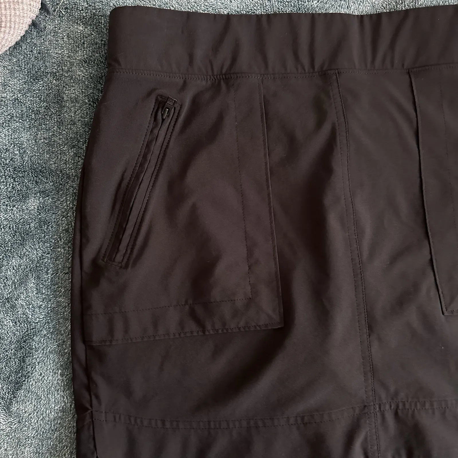 Athleta‎ Women's Size 10 Black Chelsea Cargo Skort Pickleball Golf Athleisure - Image 6